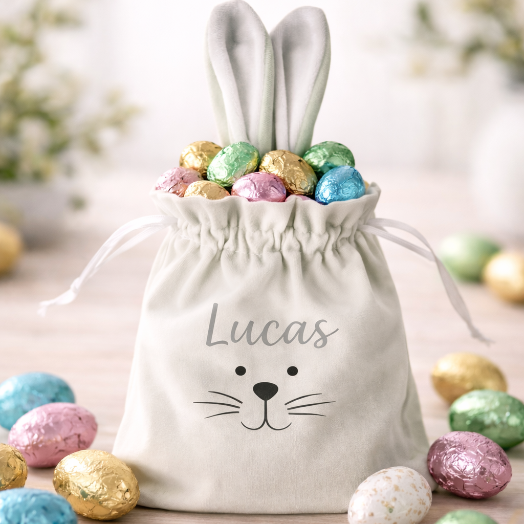 🐰 Gepersonaliseerd beige Paaszakje gevuld met lekkers